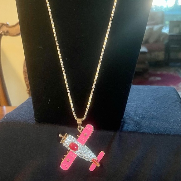 - Betsey Johnson Airplane Necklace - Picture 1 of 5